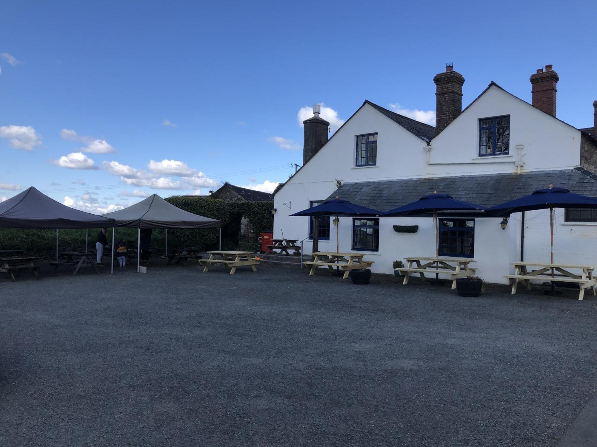 Blue Lion Inn Lewdown Exterior photo